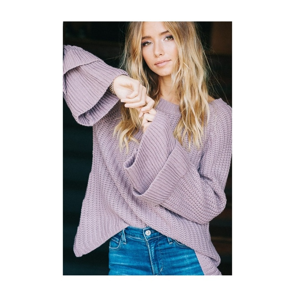 NWT PREMIUM KNIT Layered Bell Sleeve Sweater S/M - Picture 1 of 8